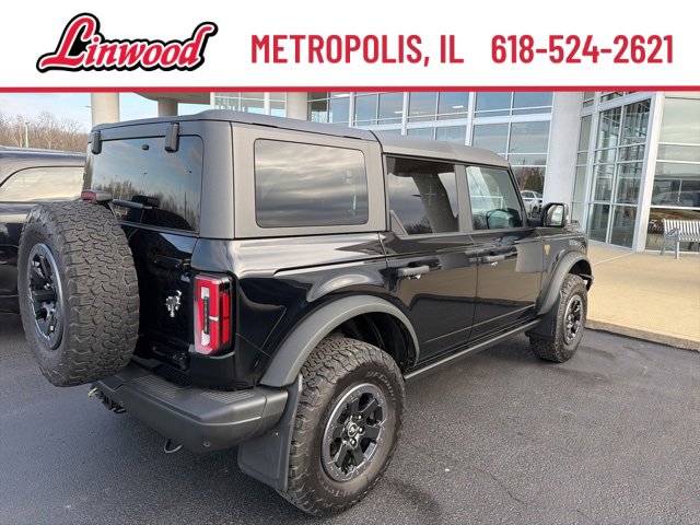 Used 2022 Ford Bronco Badlands image 5