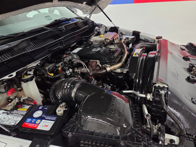 Used 2018 RAM 3500 SLT w/ Cold Weather Group image 98