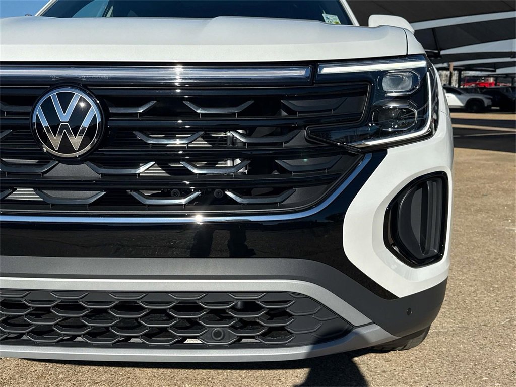New 2026 Volkswagen Atlas Cross Sport SE image 7