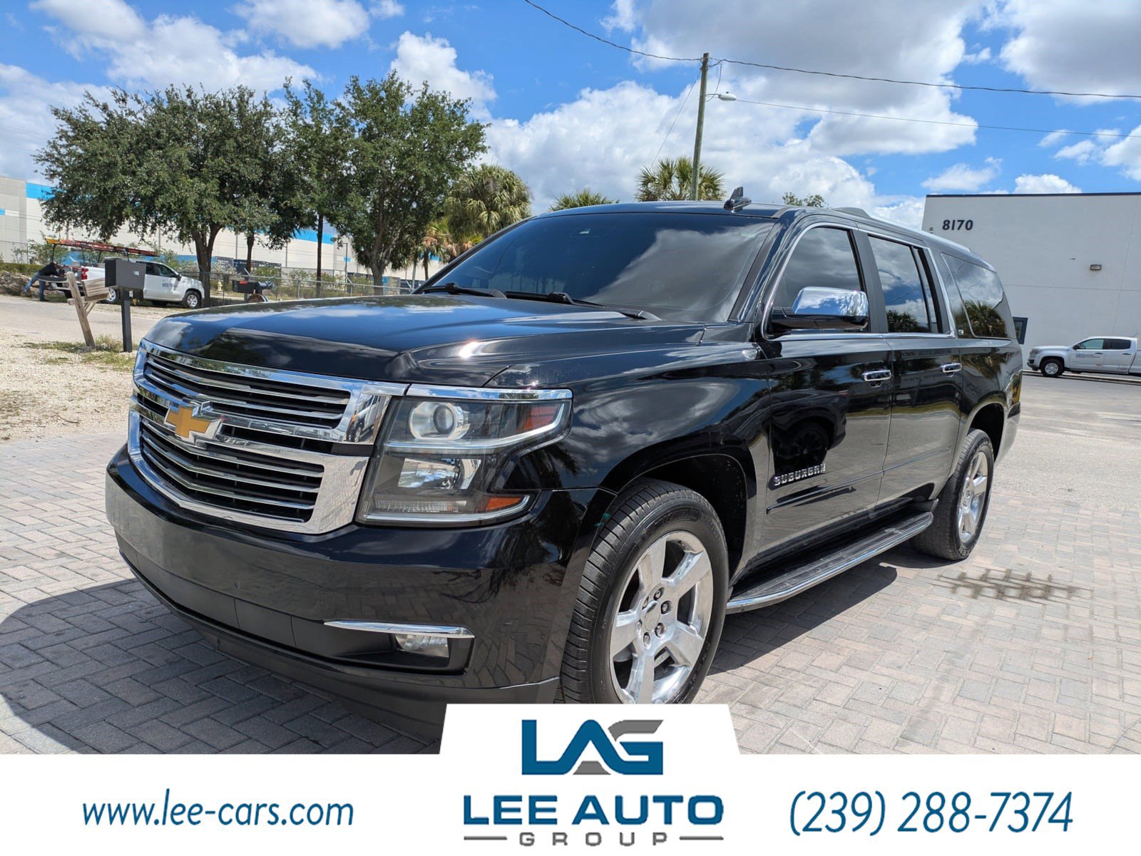 Used 2015 Chevrolet Suburban LTZ RWD image 6