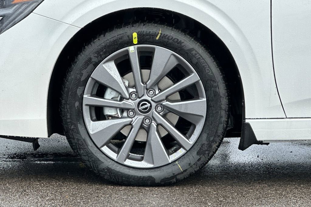 New 2026 Nissan Sentra SL w/ Floor Mat Package image 25