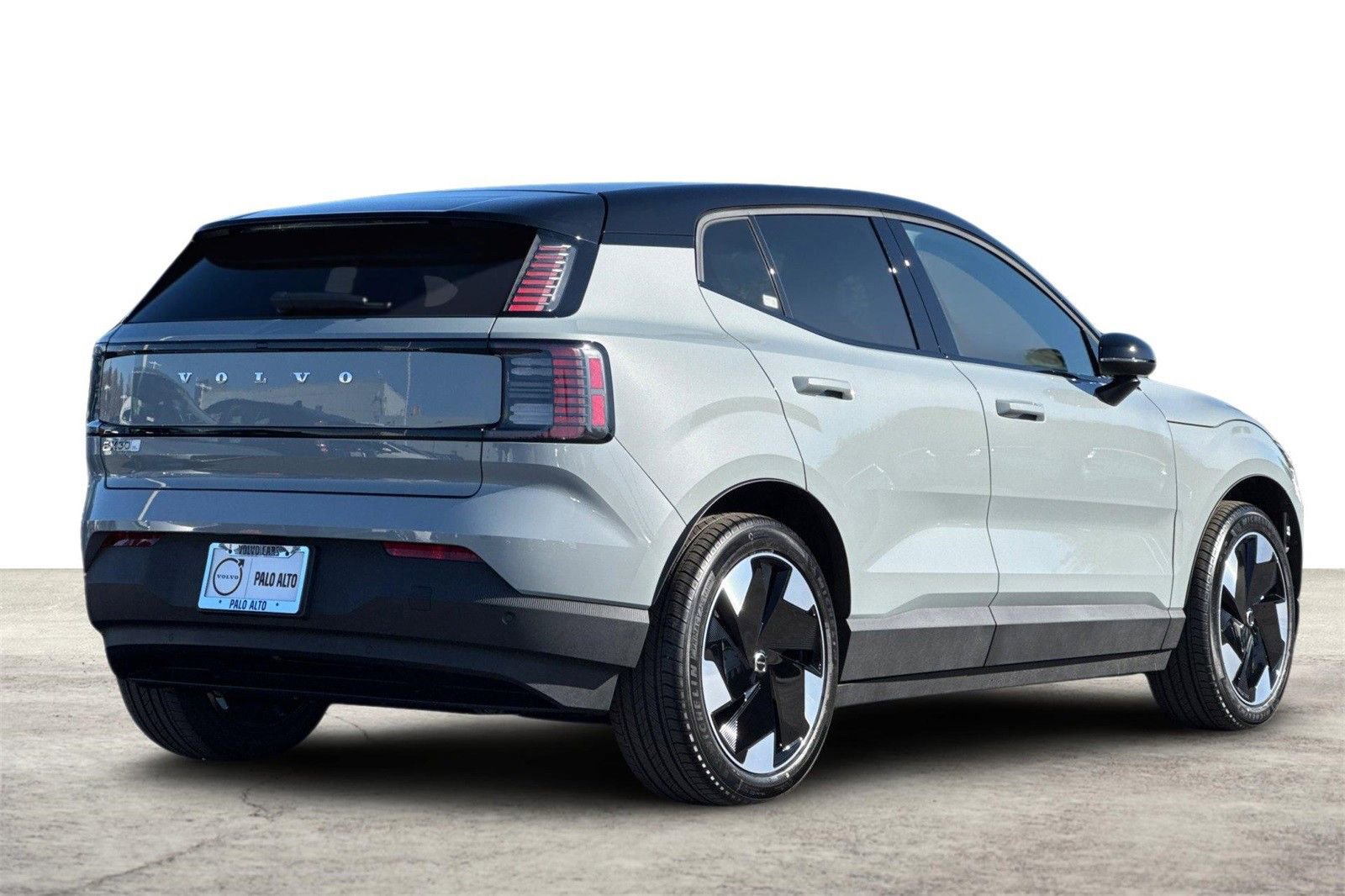 New 2026 Volvo EX30 Plus w/ Protection Package Premier image 2