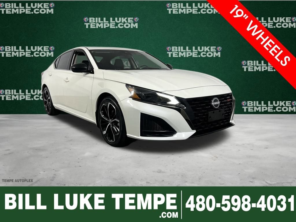 Used 2023 Nissan Altima 2.5 SR