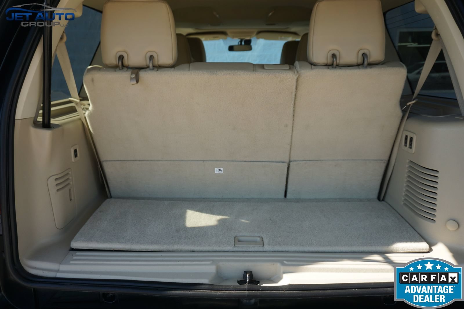 Used 2015 Lincoln Navigator 4WD w/ Equipment Group 101A Reserve image 17
