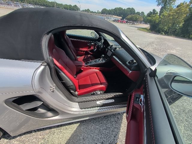 Used 2021 Porsche 718 Boxster GTS w/ Premium Package RWD image 9