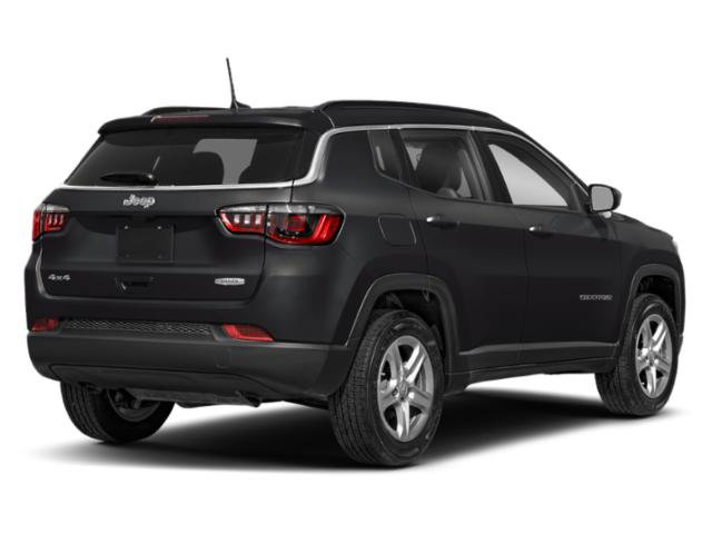 Certified 2024 Jeep Compass Limited w/ Sun and Sound Group AWD/4WD image 3