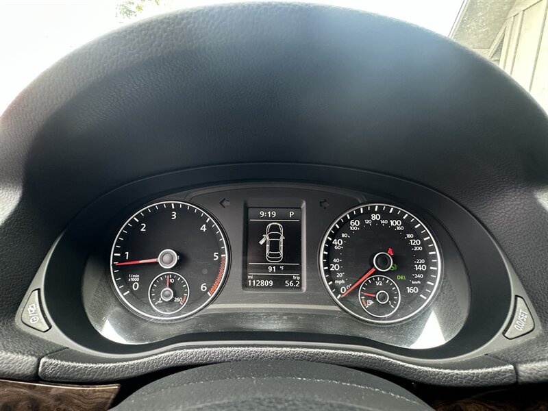 Used 2014 Volkswagen Passat TDI SEL Premium FWD image 44