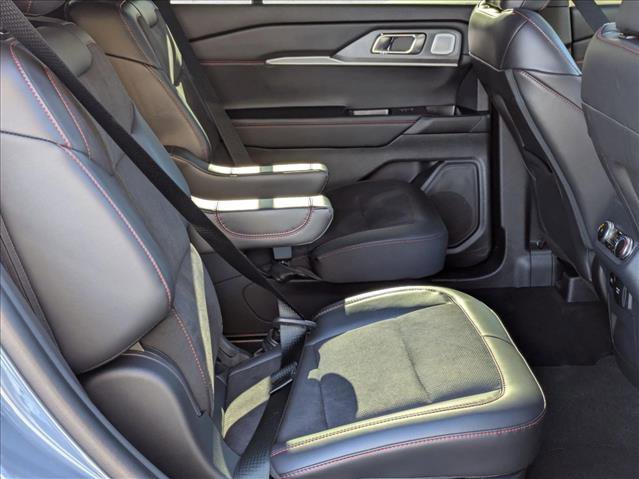 Used 2025 Ford Explorer ST w/ Sun And Sound Package image 20