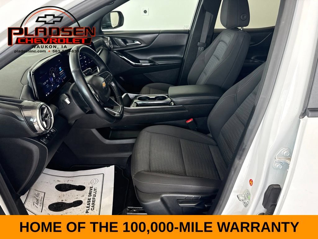 Used 2025 Chevrolet Equinox LT AWD/4WD image 7