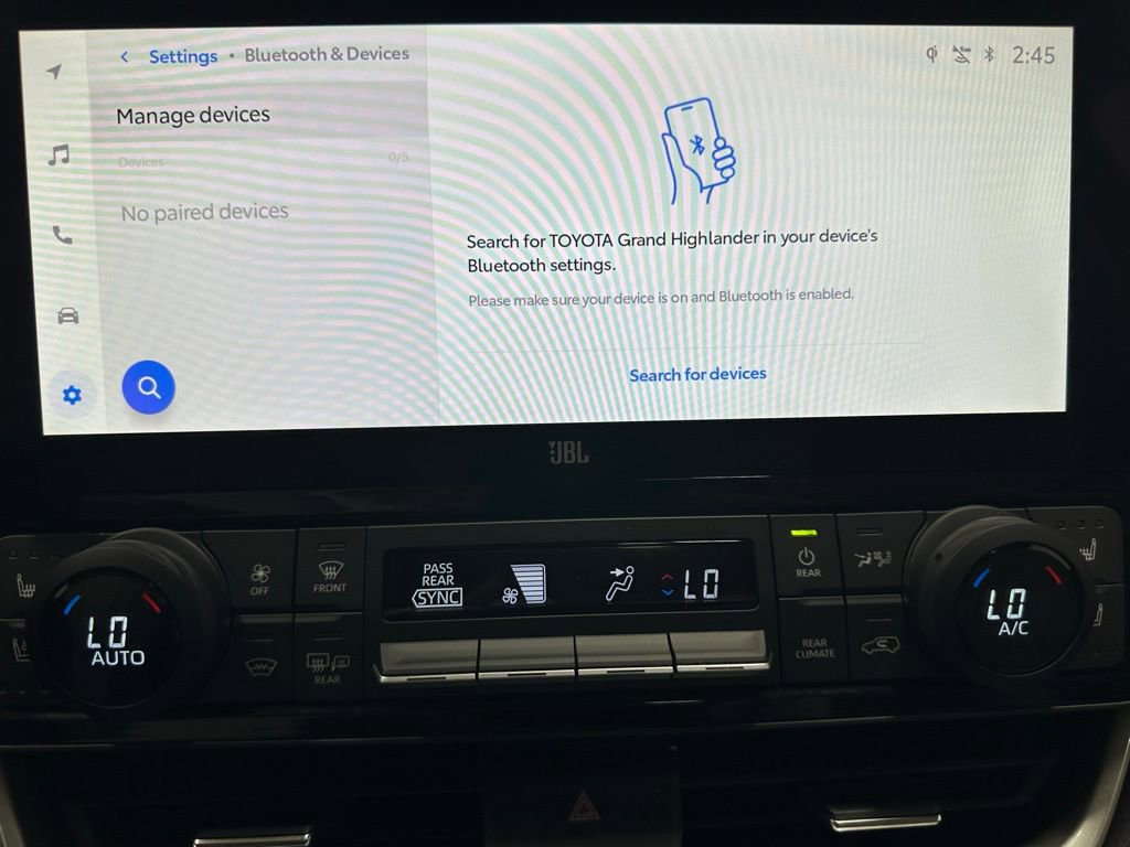 Used 2025 Toyota Grand Highlander AWD image 29