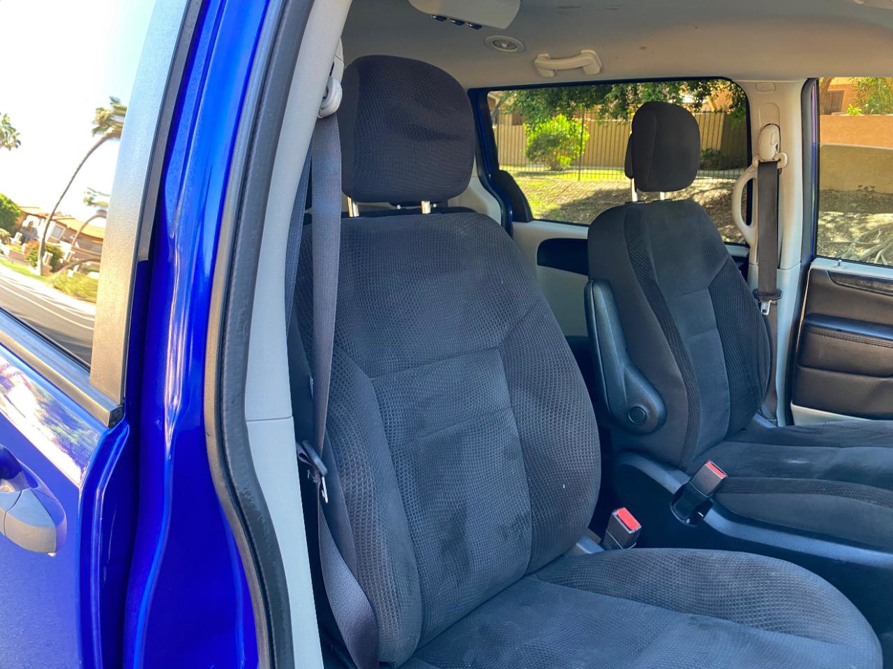 Used 2019 Dodge Grand Caravan SE FWD image 45