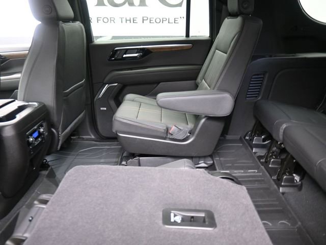 New 2026 Chevrolet Suburban High Country w/ Sun And Tow Package image 6
