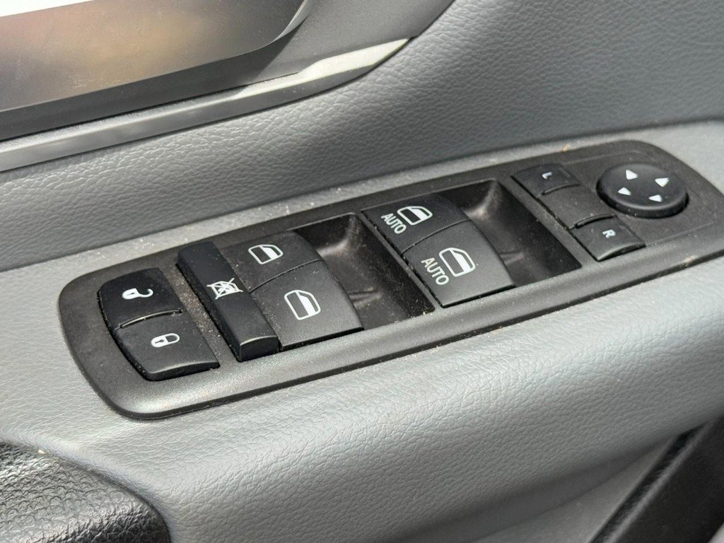 Used 2022 RAM 1500 Big Horn AWD/4WD image 24
