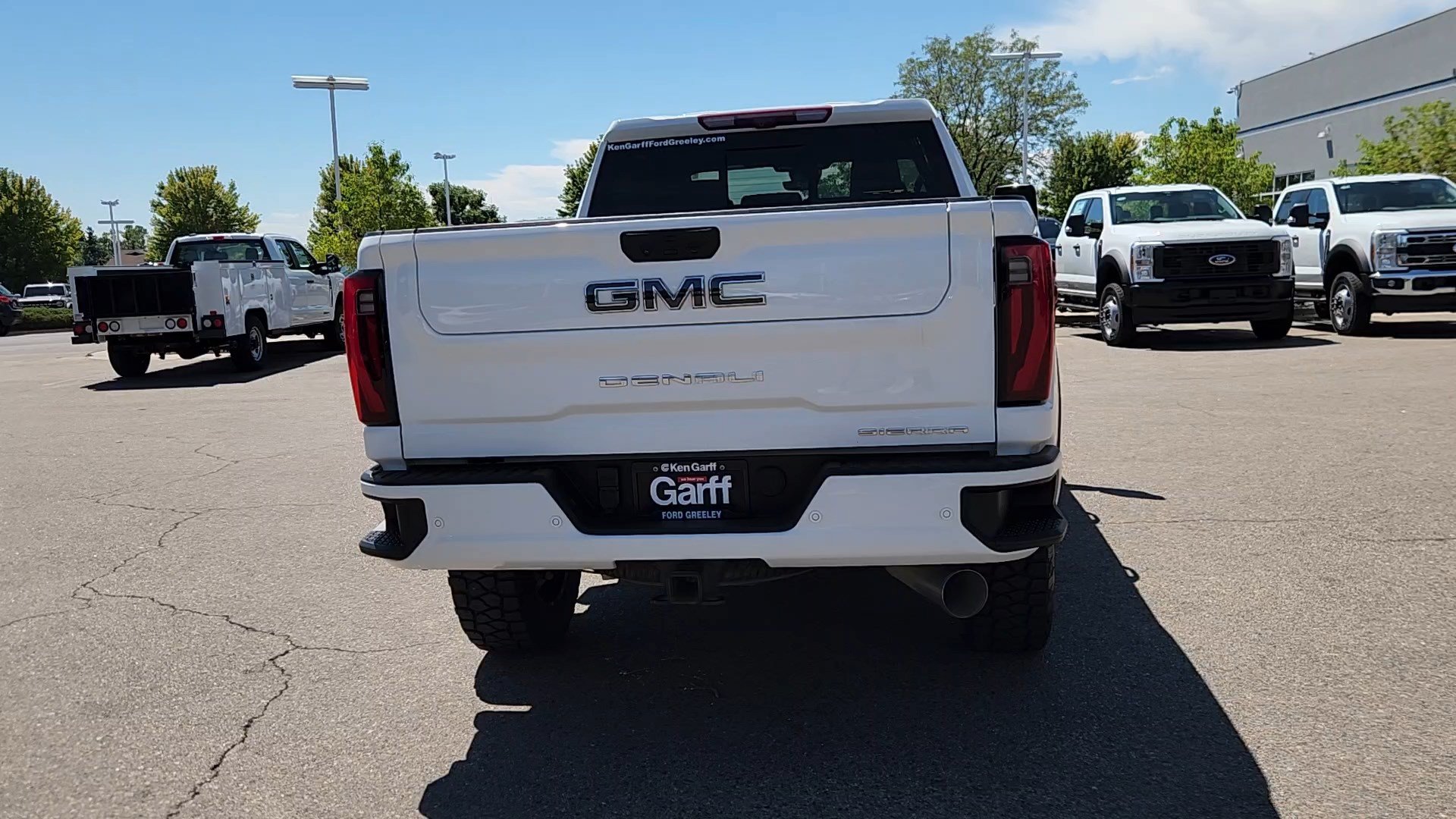 Used 2024 GMC Sierra 3500 Denali Ultimate AWD/4WD image 18