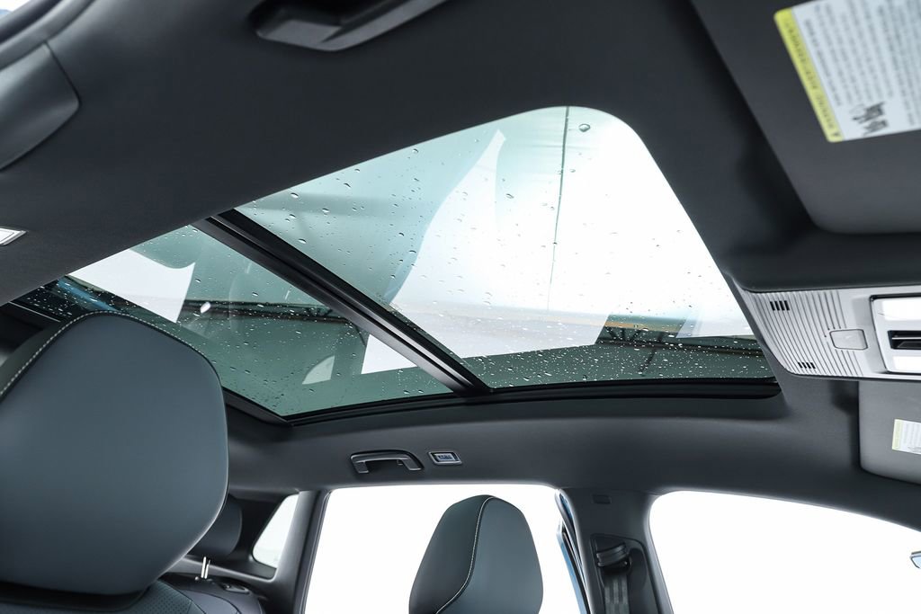 New 2026 Volkswagen Tiguan SE R-Line image 76