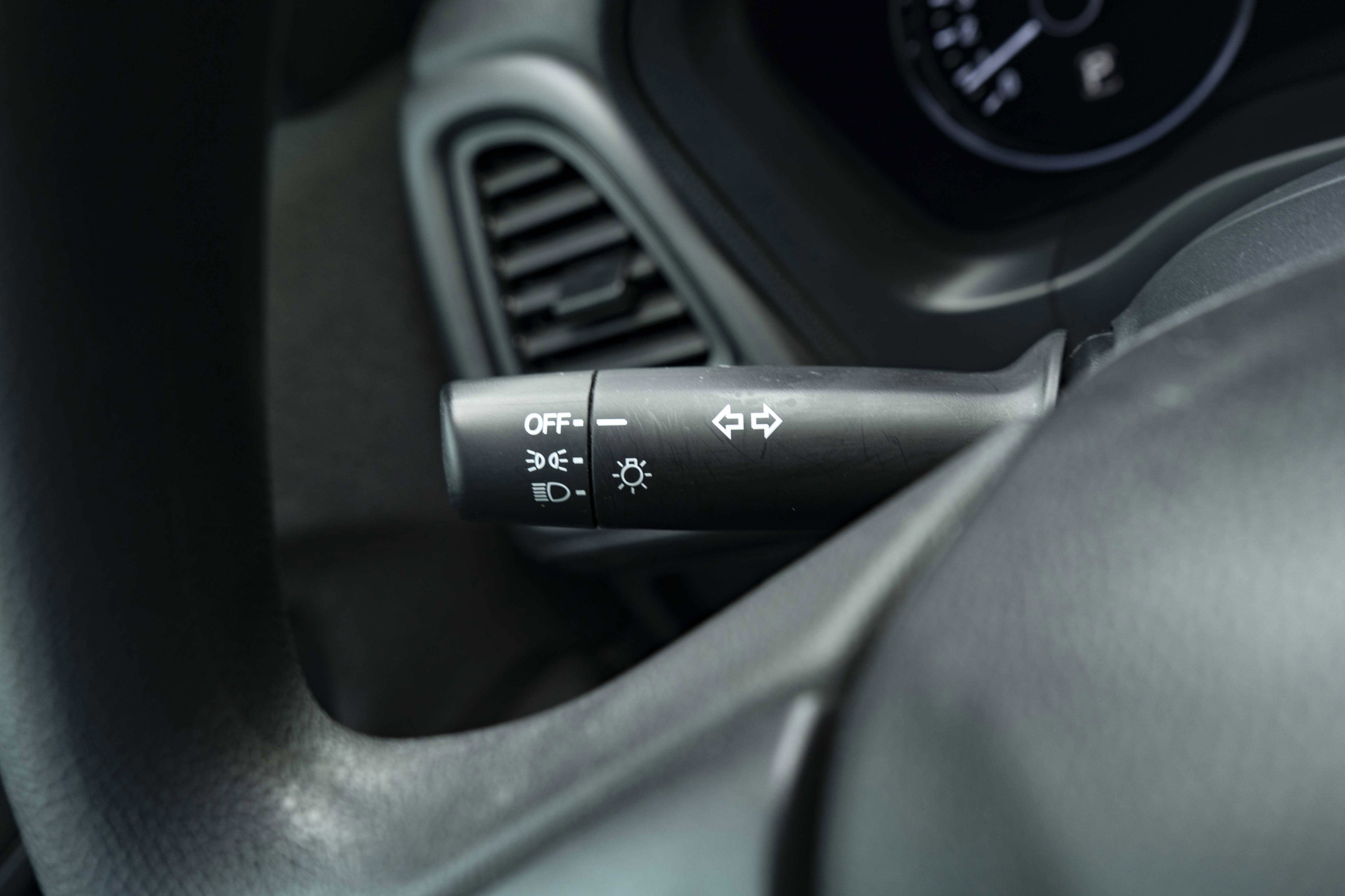 Used 2022 Honda HR-V LX image 23