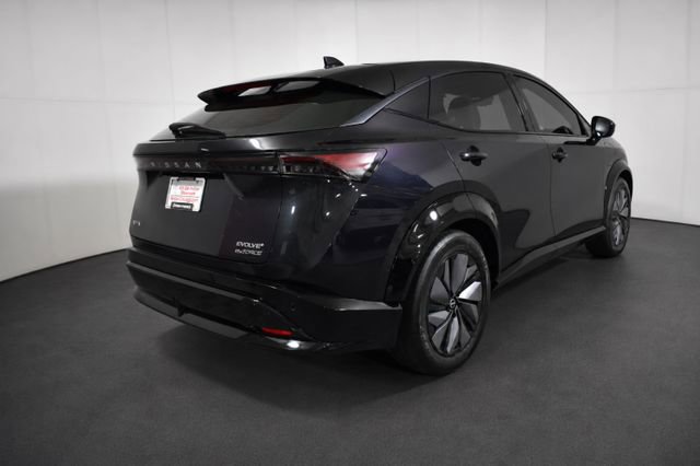 Used 2024 Nissan Ariya AWD image 4