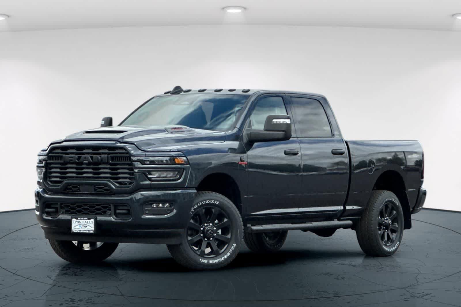 New 2026 RAM 2500 Tradesman AWD/4WD video 1