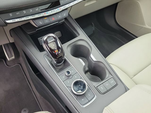 Certified 2023 Cadillac XT4 Premium Luxury w/ Cold Weather Package image 16