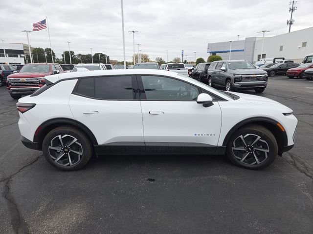 New 2026 Chevrolet Equinox EV LT image 14
