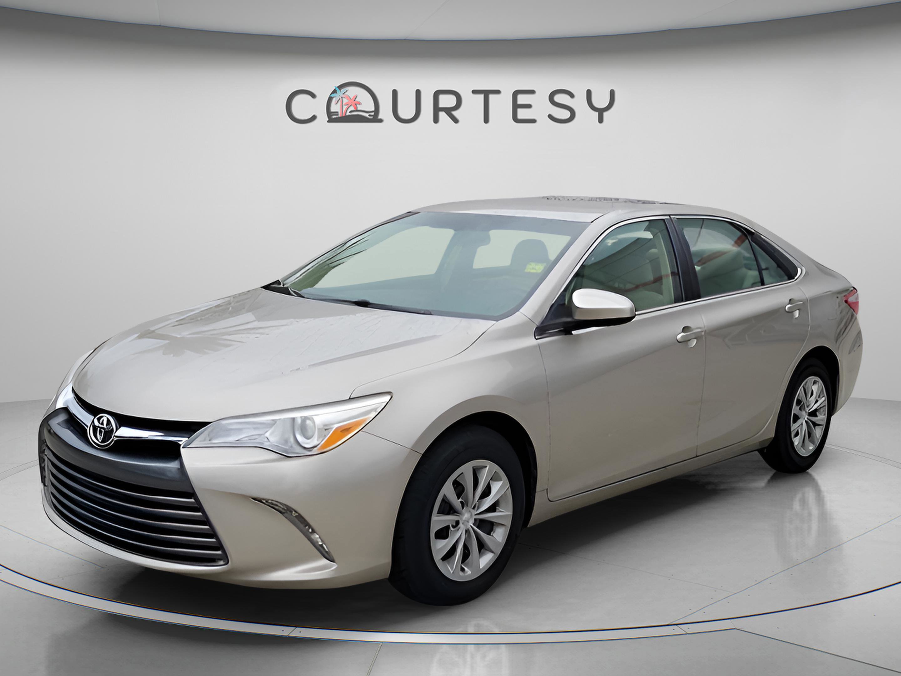 Used 2017 Toyota Camry LE