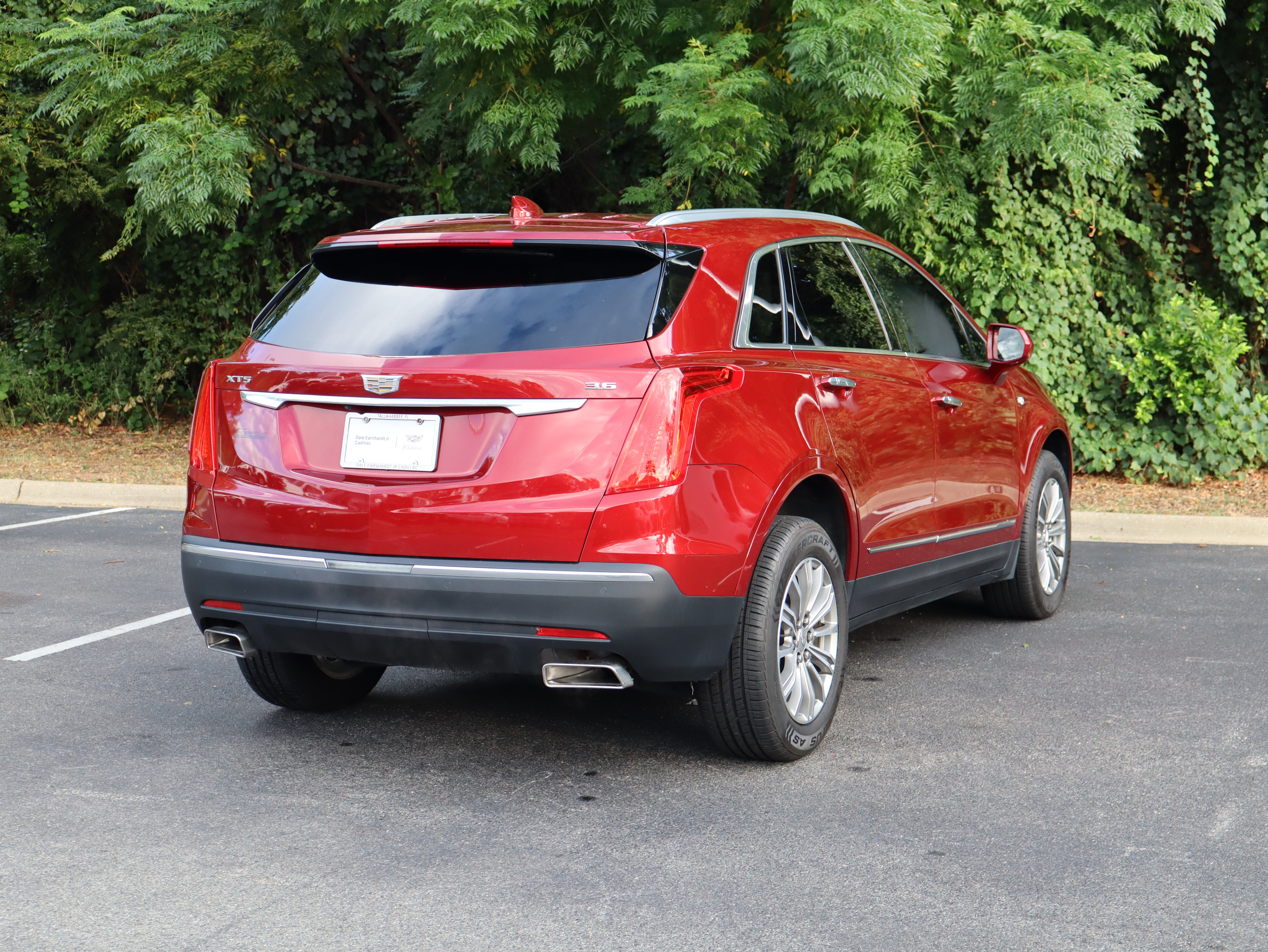 Used 2019 Cadillac XT5 Luxury FWD image 7