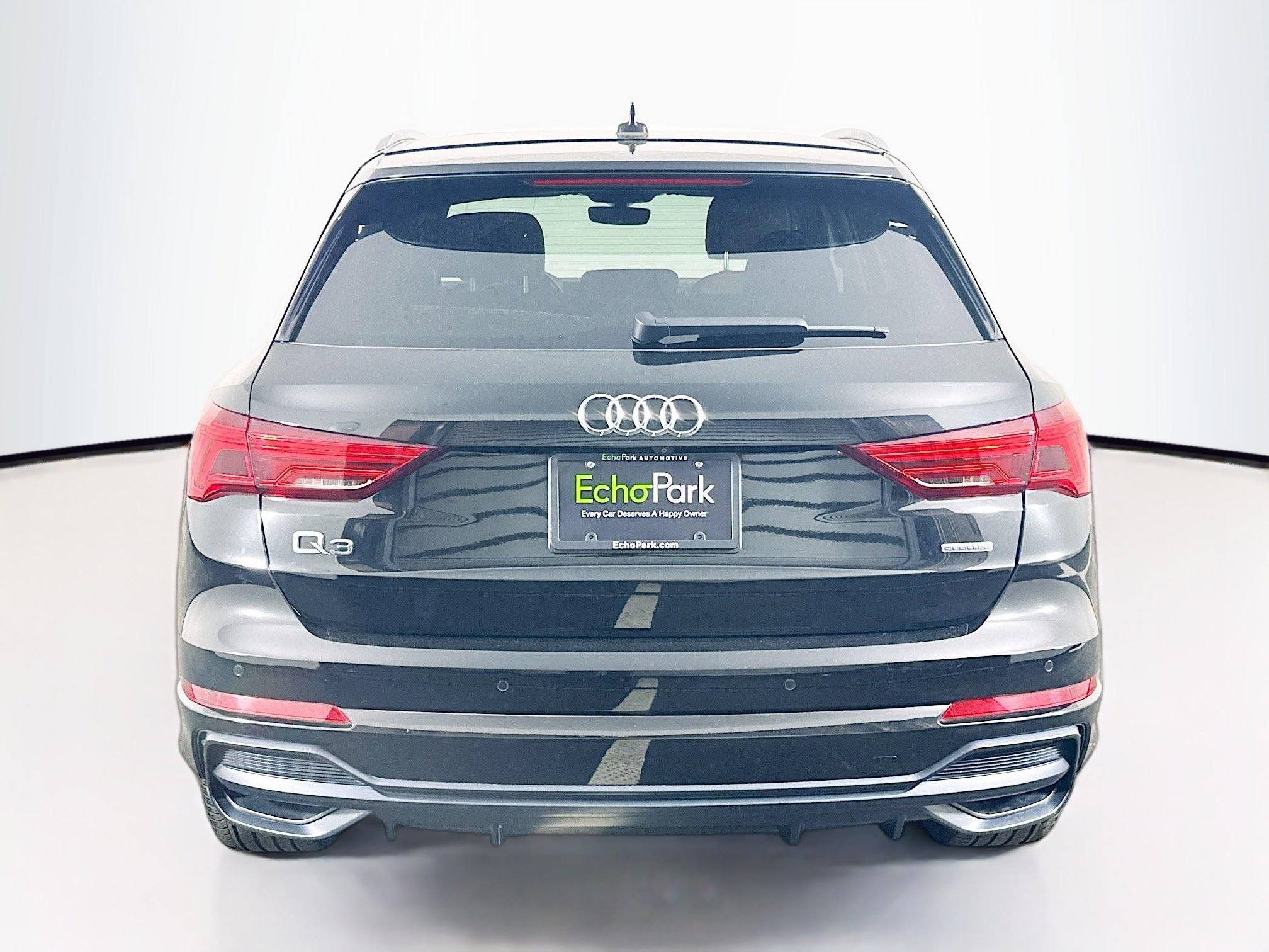 Used 2021 Audi Q3 2.0T Premium w/ Convenience Package AWD/4WD image 7