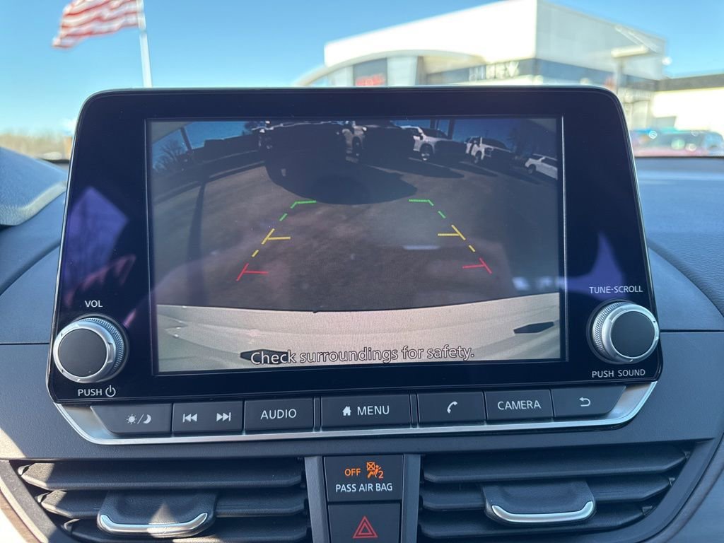 Used 2025 Nissan Altima 2.5 SV image 20