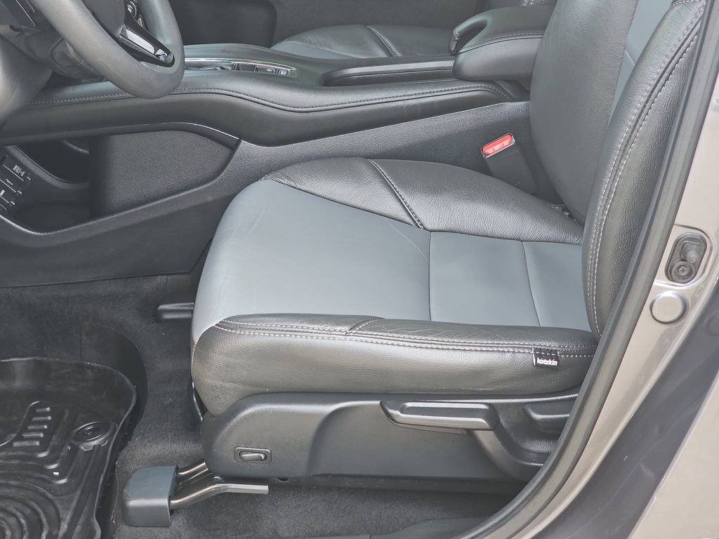 Used 2017 Honda HR-V EX image 30
