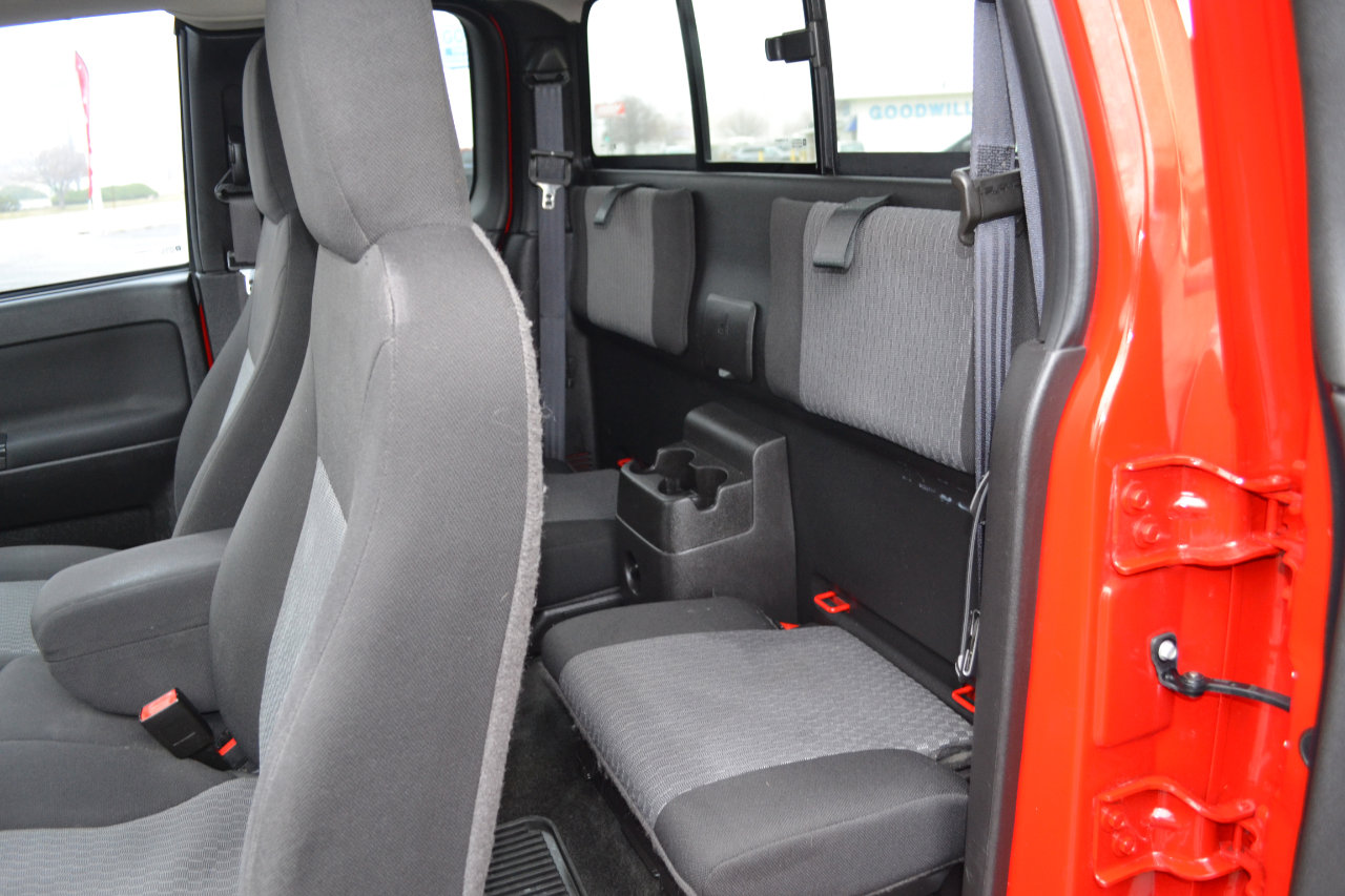 Used 2011 Chevrolet Colorado LT image 21