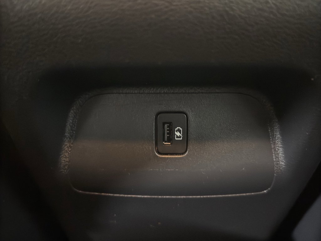 Used 2023 Nissan Sentra SV image 12