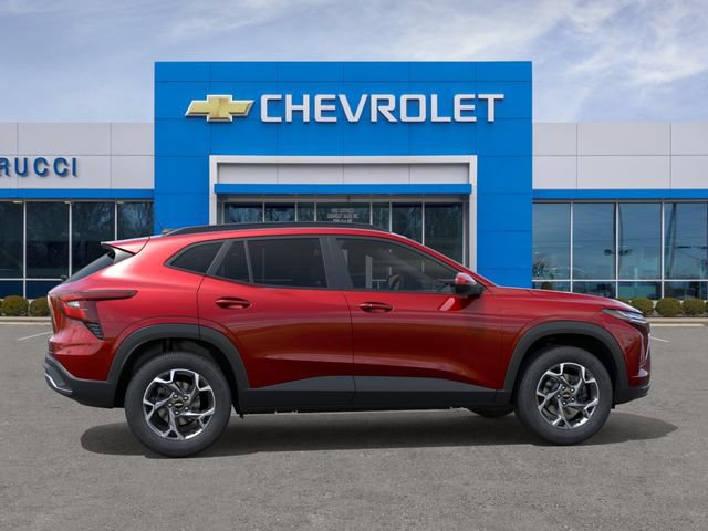 New 2026 Chevrolet Trax LT w/ Sunroof Package FWD image 5