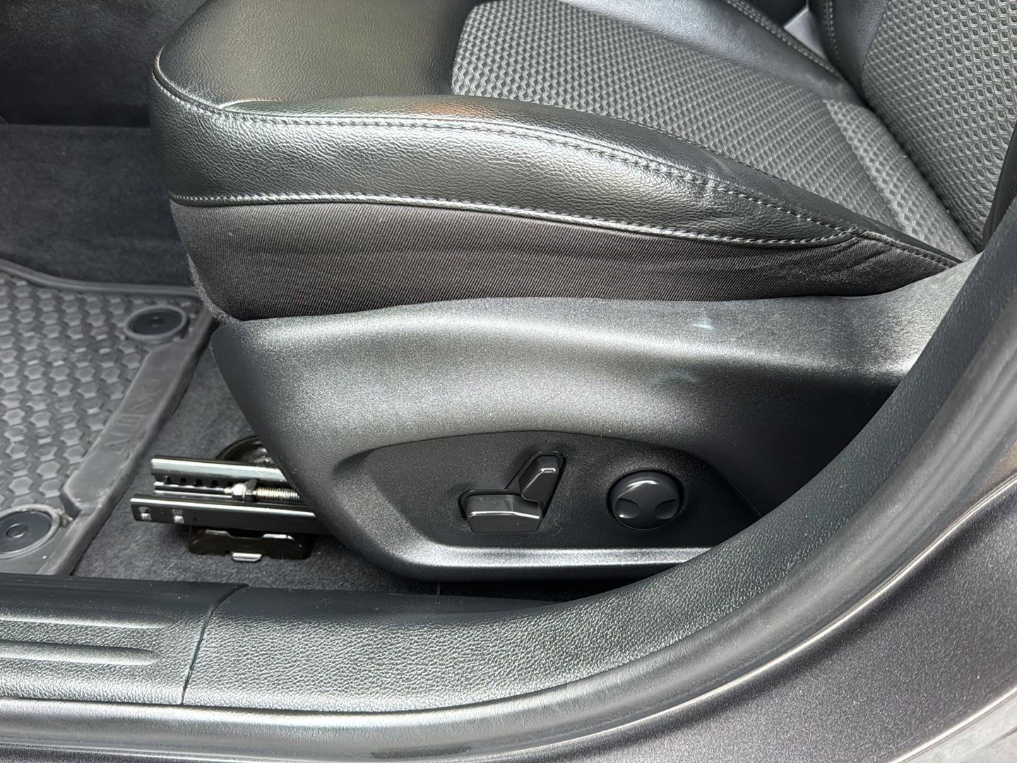 Used 2022 Jeep Compass Altitude w/ Convenience Group image 26