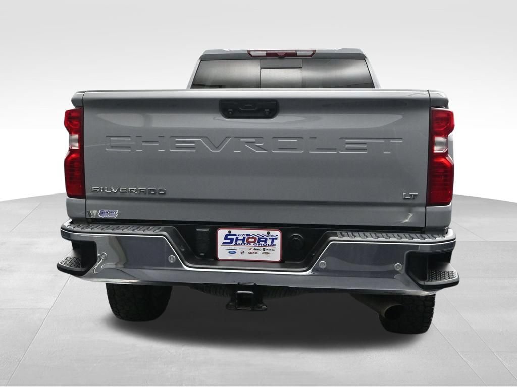 Used 2024 Chevrolet Silverado 3500 LT w/ Safety Package AWD/4WD image 4