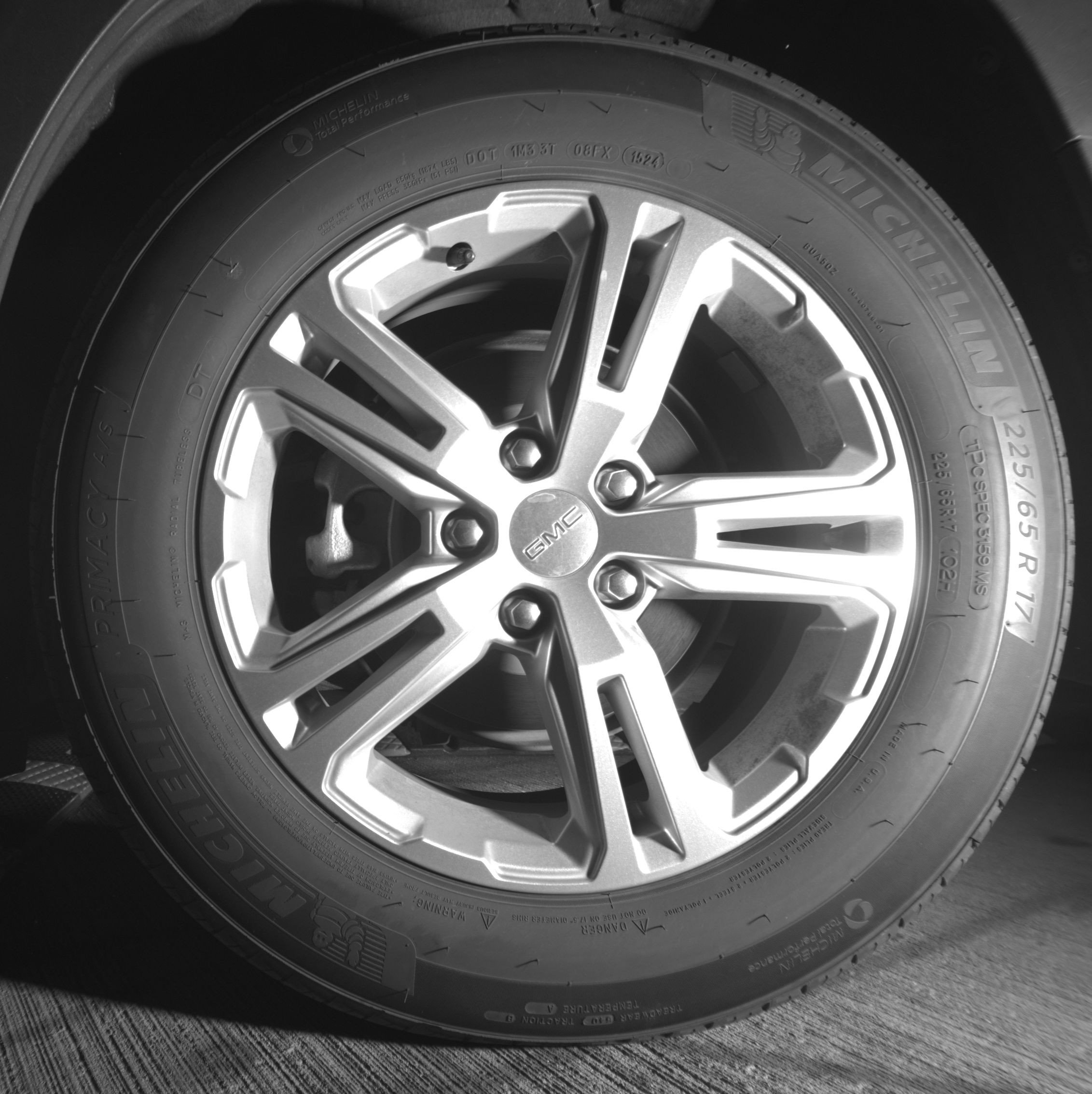 Used 2024 GMC Terrain SLE image 19