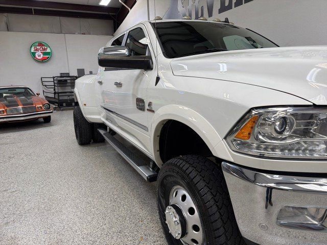 Used 2017 RAM 3500 Laramie Longhorn AWD/4WD image 39
