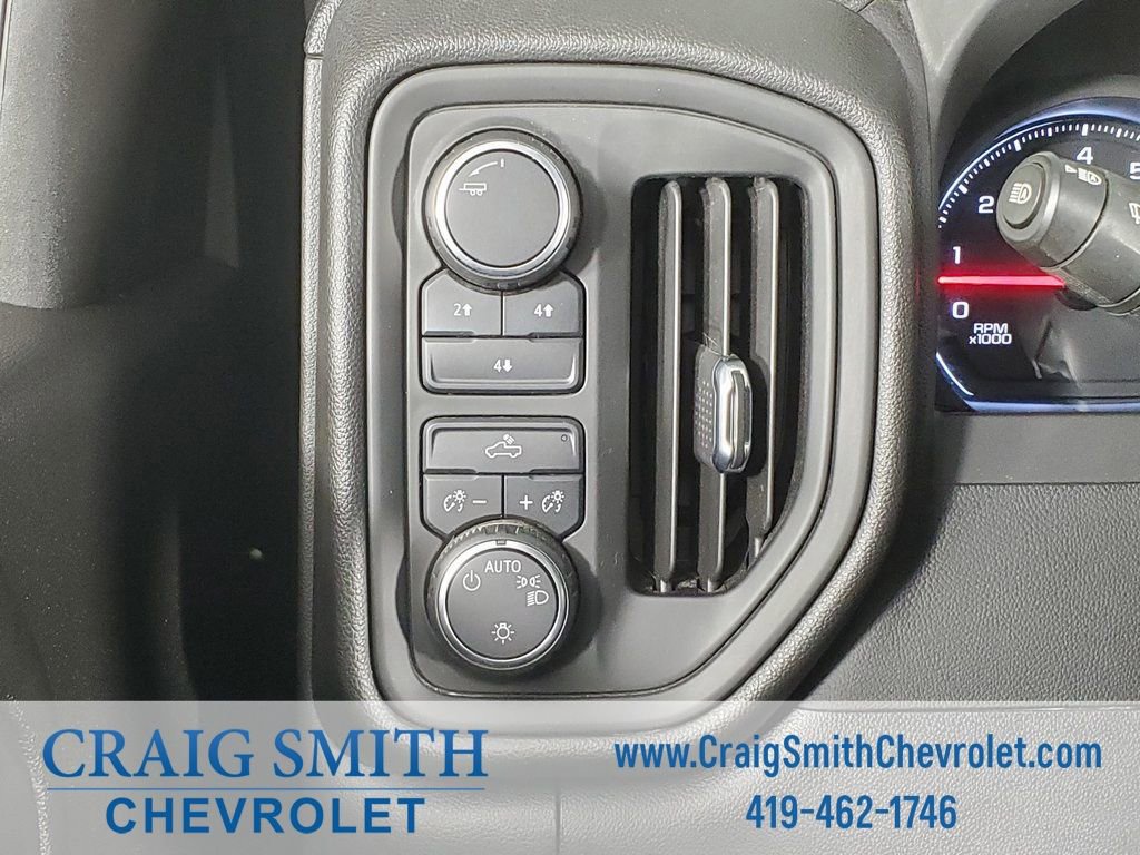 Used 2024 Chevrolet Silverado 2500 Custom image 22