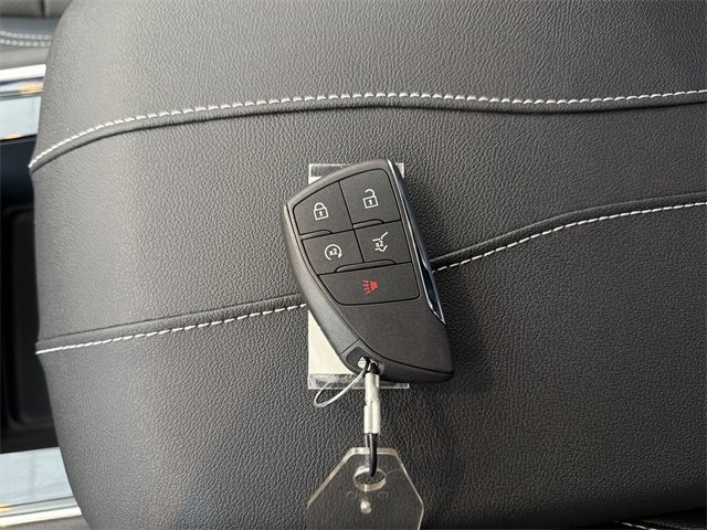 New 2026 Chevrolet Traverse LT w/ Midnight/Sport Edition image 35