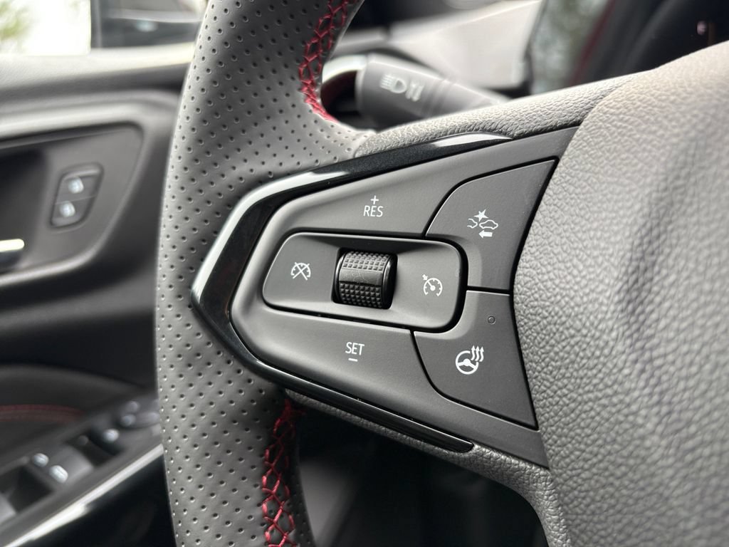 New 2026 Chevrolet Trax RS w/ Driver Confidence Package FWD image 23