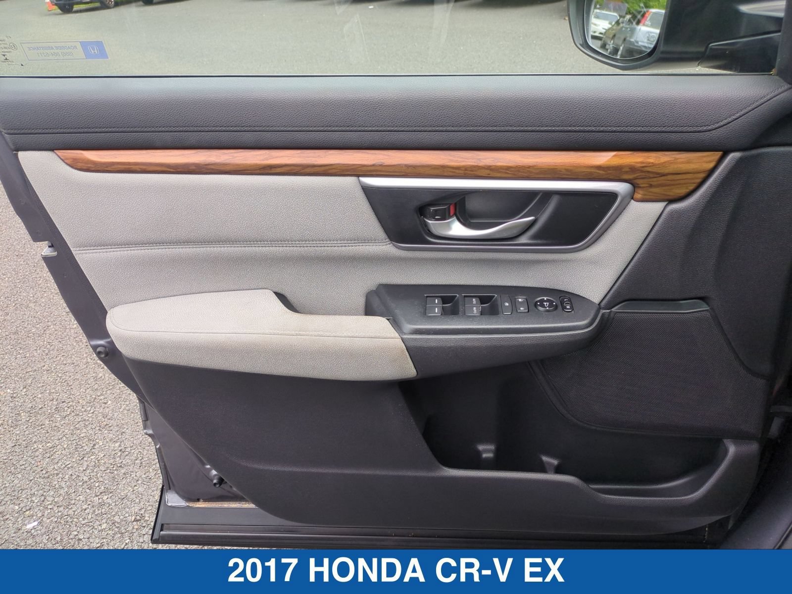 Used 2017 Honda CR-V EX image 12