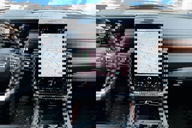 New 2026 GMC Yukon XL Denali w/ Sun & Power Step Package image 8