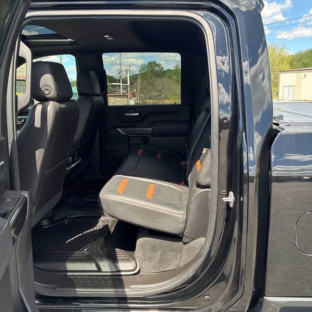 Used 2021 GMC Sierra 2500 AT4 w/ AT4 Premium Plus Package AWD/4WD image 15