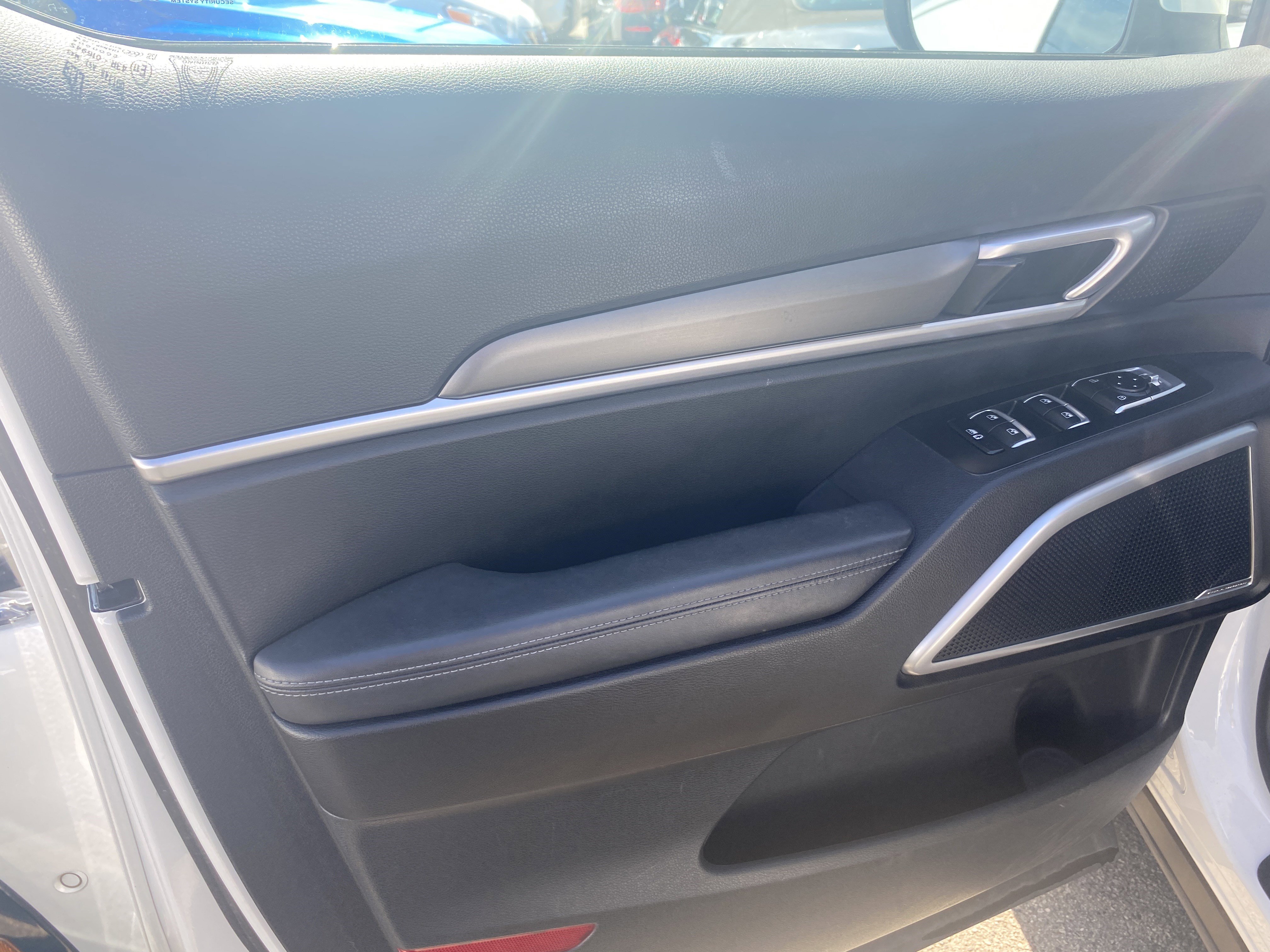 Used 2020 Kia Telluride LX image 13