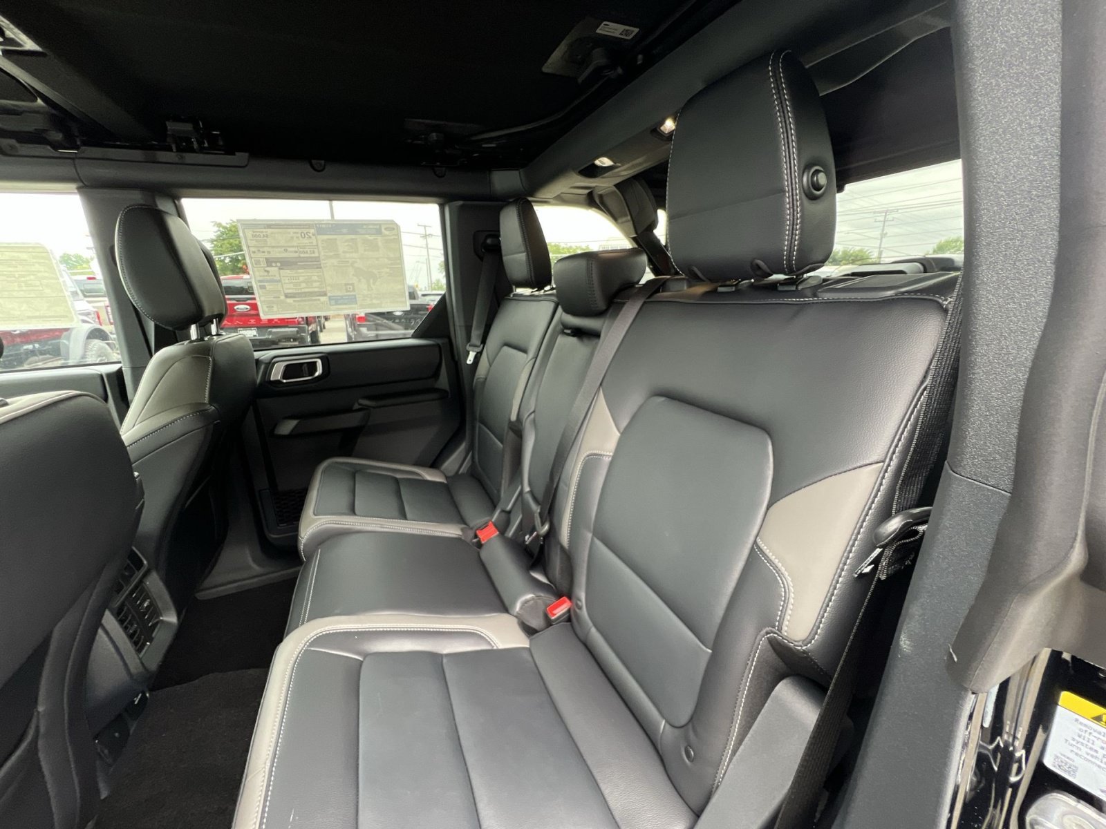 New 2026 Ford Bronco Outer Banks AWD/4WD image 24