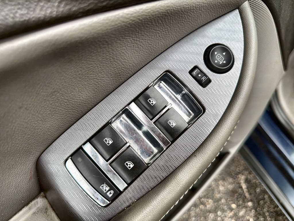 Used 2015 Chevrolet Impala LS FWD image 15