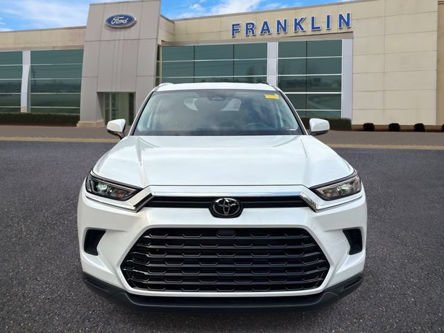 Used 2024 Toyota Grand Highlander AWD image 2