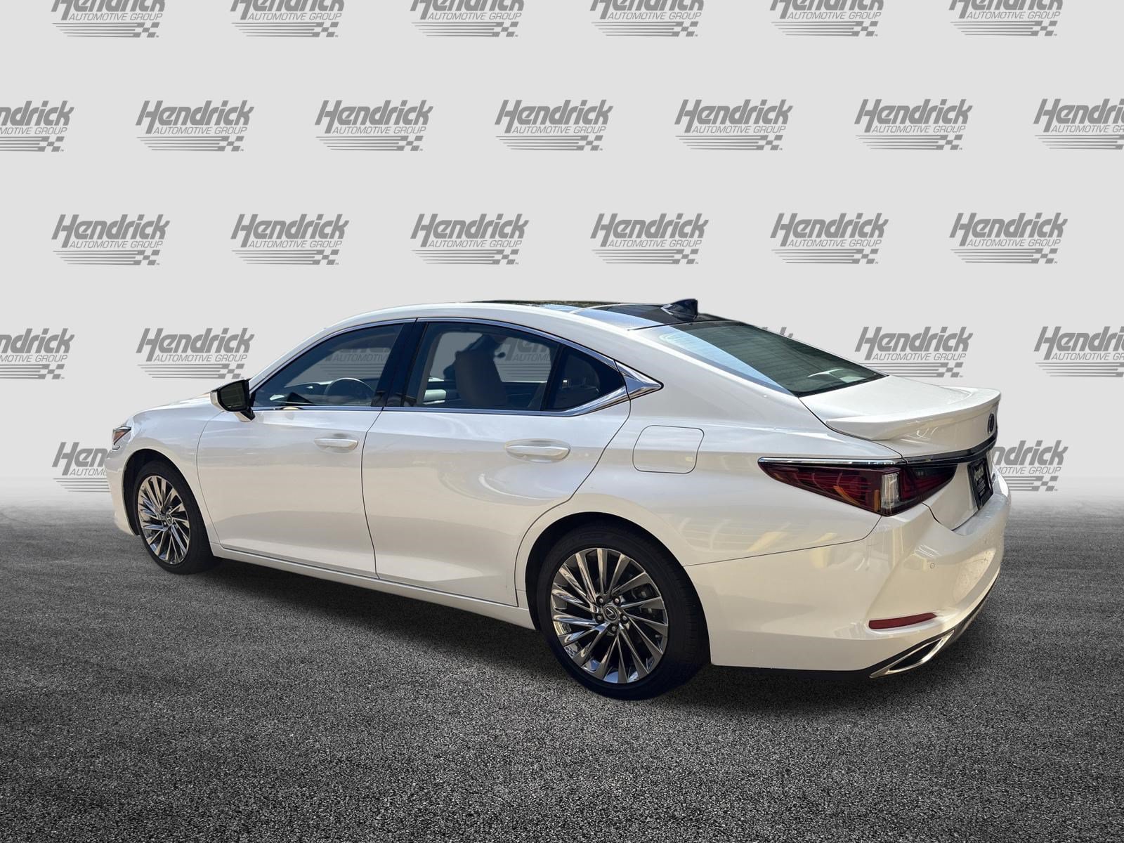 Certified 2025 Lexus ES 350 Ultra Luxury FWD image 8