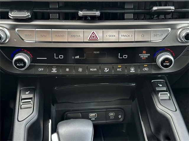 Used 2025 Kia Telluride S image 22