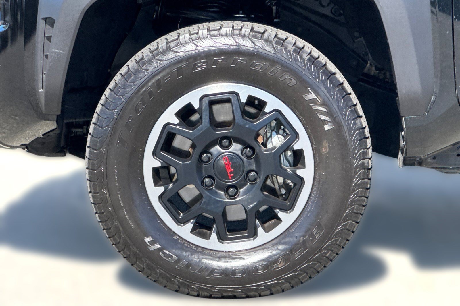 Used 2026 Toyota Tacoma TRD Off-Road AWD/4WD image 13