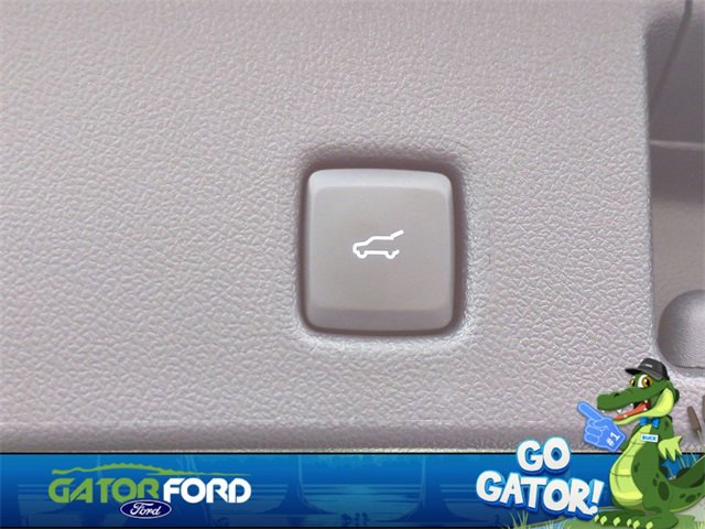 Used 2025 Ford Escape ST-Line image 14